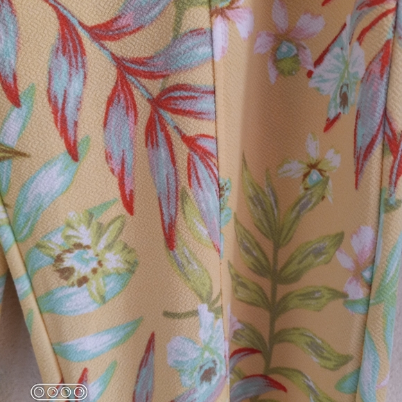 Belted Floral Flow Leg Yellow Pants - Picture 6 of 15